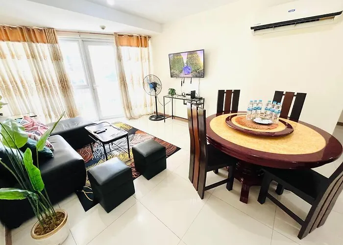 Venice In Mckinley Hill Bgc Taguig With Netflix And Wifi Apartment Manila