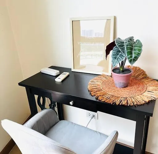 Apartment Venice In Mckinley Hill Bgc Taguig With Netflix And Wifi