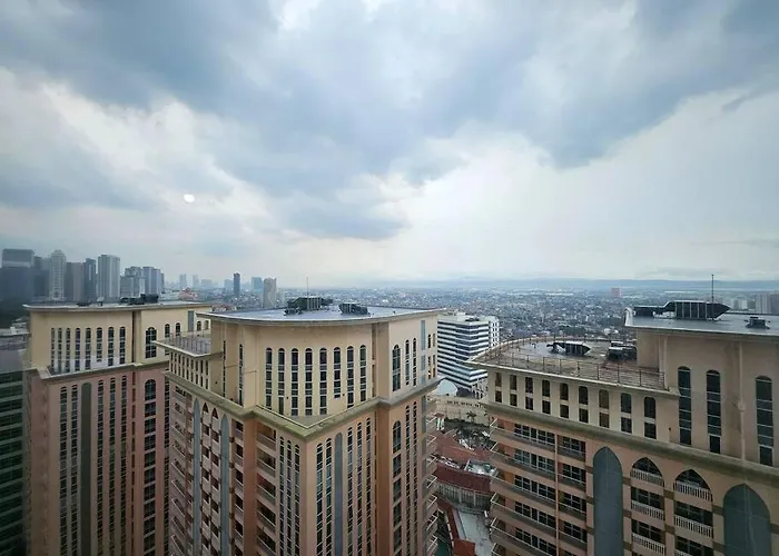 Apartment Venice In Mckinley Hill Bgc Taguig With Netflix And Wifi *