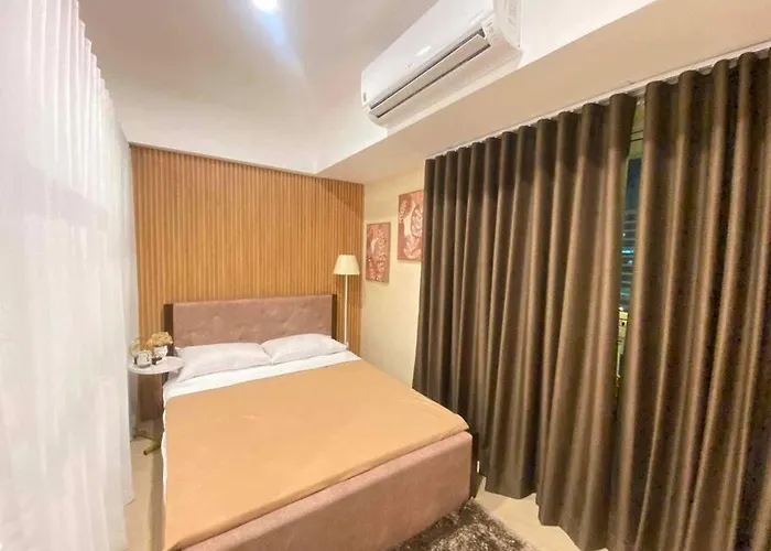 Venice In Mckinley Hill Bgc Taguig With Netflix And Wifi Apartment Manila