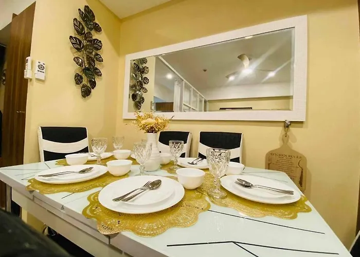 Venice In Mckinley Hill Bgc Taguig With Netflix And Wifi