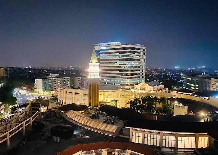 Venice In Mckinley Hill Bgc Taguig With Netflix And Wifi Manila