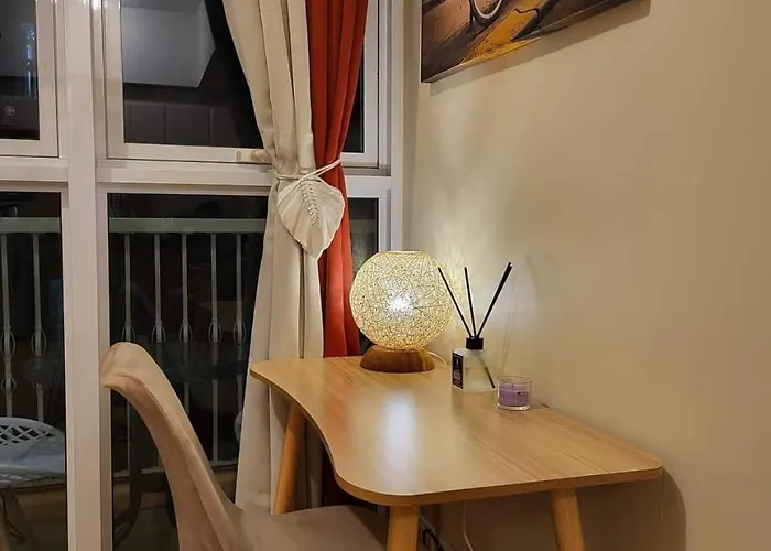 Venice In Mckinley Hill Bgc Taguig With Netflix And Wifi Apartment Manila